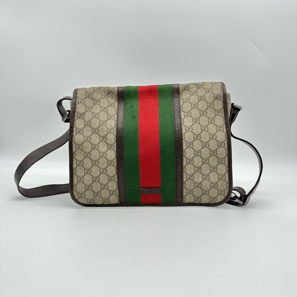 Gucci GG Logo Supreme Green and Red Strip Messenger Bag Crossbody